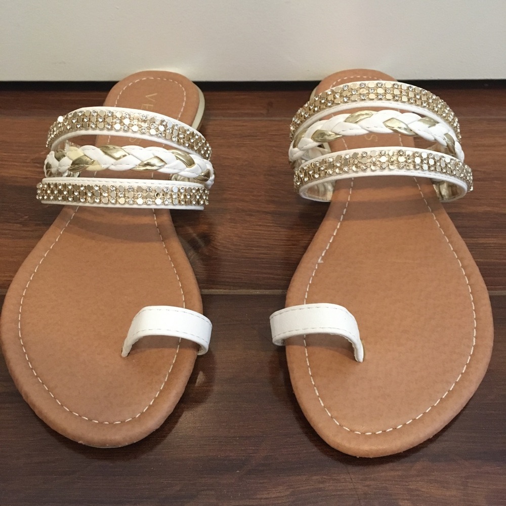 Venus Sandals - Size 7.5